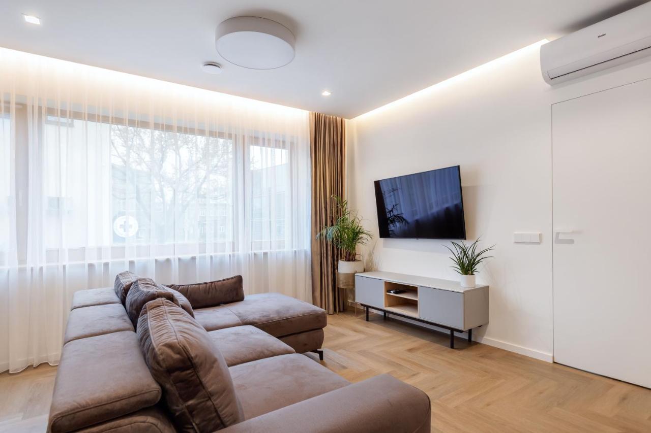 3 Bedroom Apart/24H Self Check In/Free Parking/Up To 6 People/ Vilnius Exteriör bild